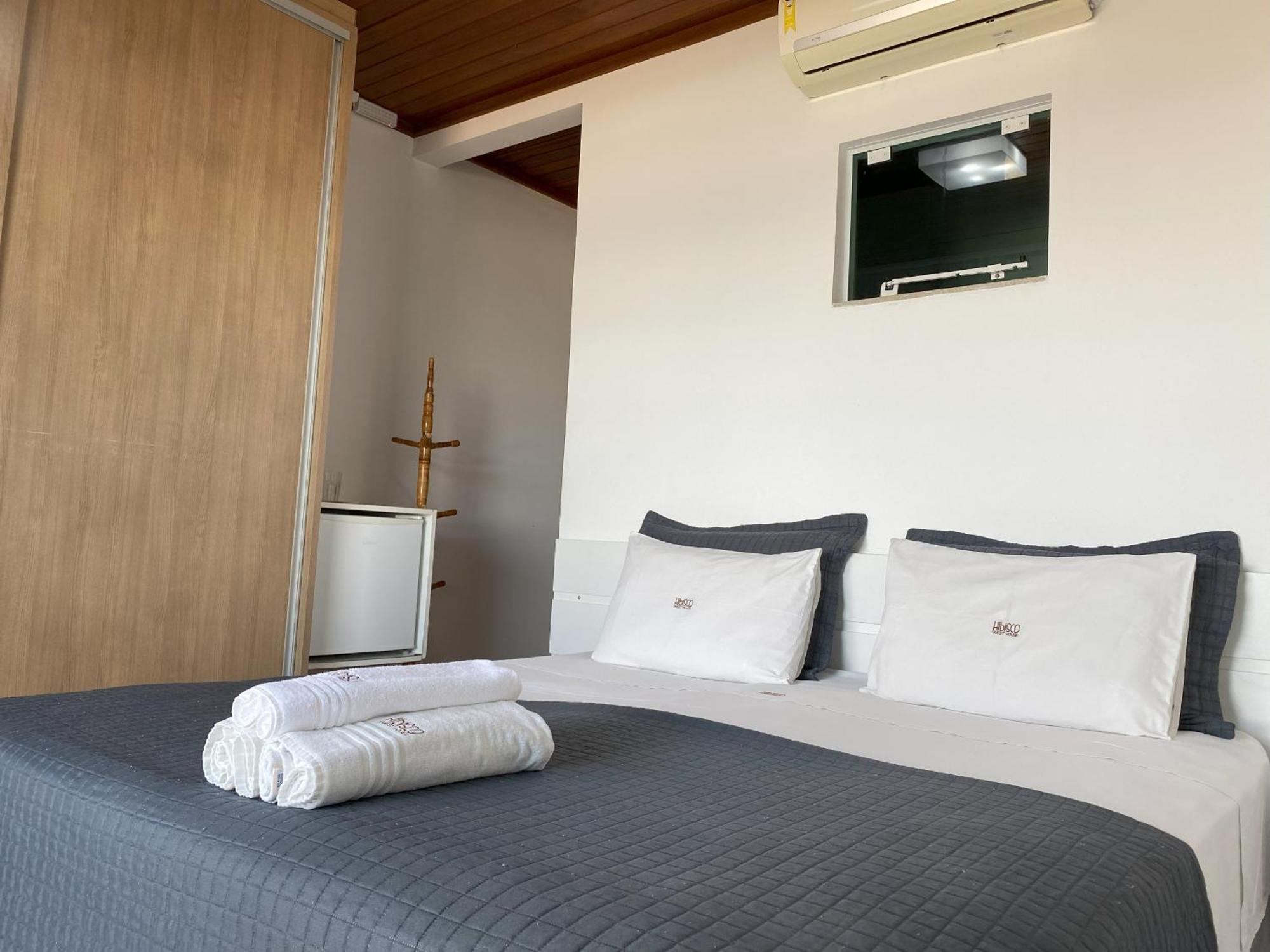 Hibisco Guest House Флоріанополіс Номер фото